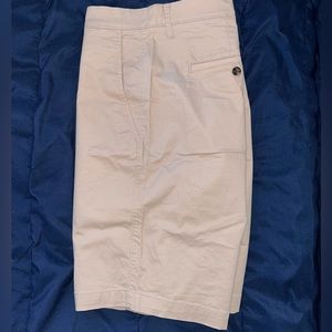 Mens light pink khaki shorts